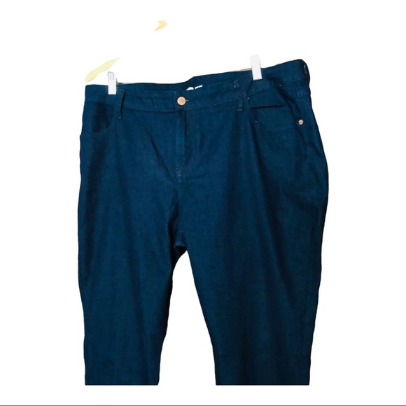 Old Navy Jeans - Picture 8 of 16
